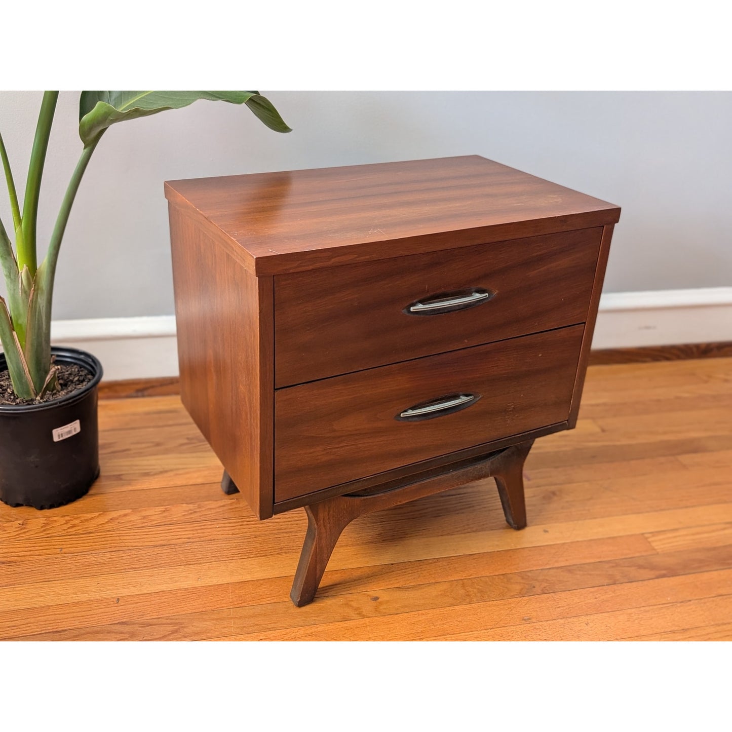 Pair of Vintage Mid-Century Modern Nightstands by Hooker - Restoration Included