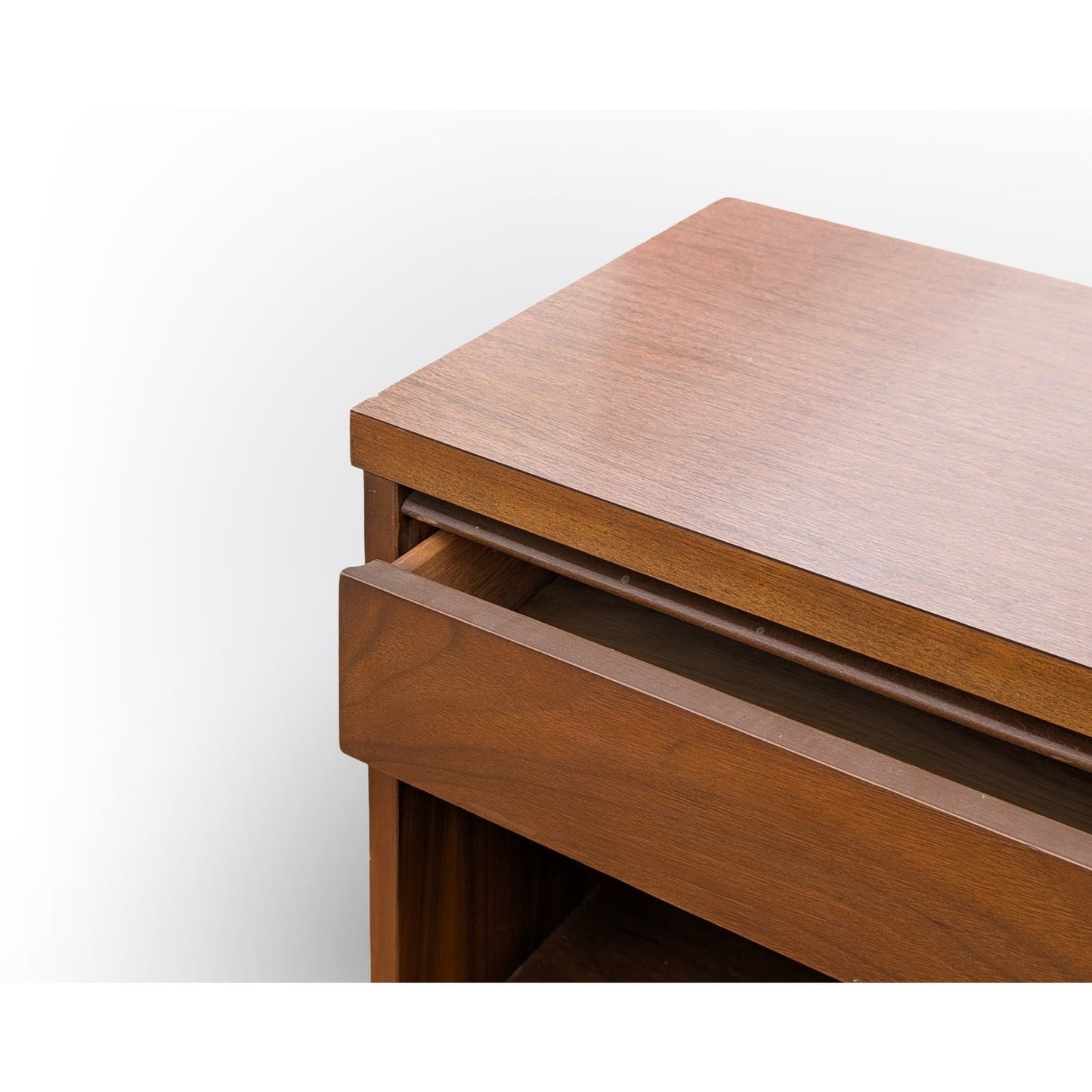 Broyhill Pacemaker walnut nightstand mid century modern single drawer bedside table restored vintage