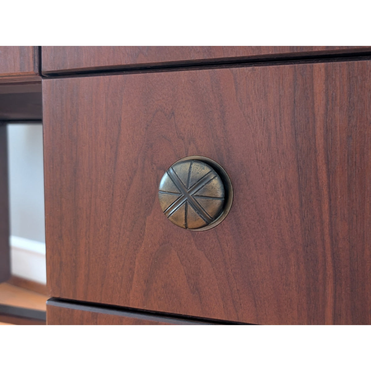 Vintage Henredon Circa 70 Mid-Century Modern Desk – Beautifully Restored — additional view 10