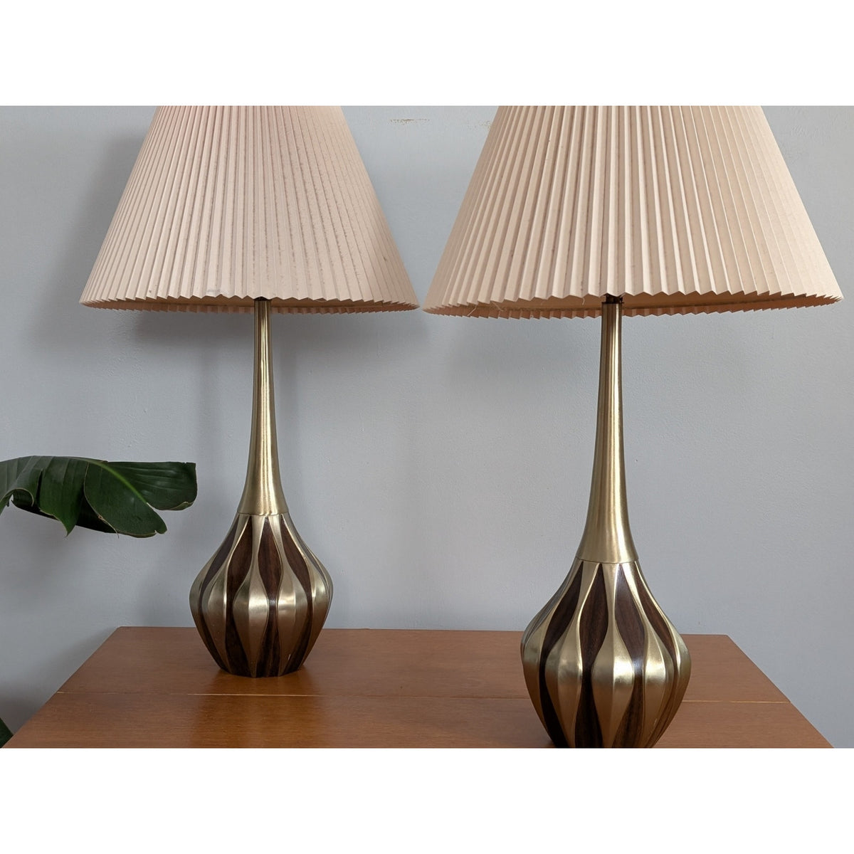 Pair of Vintage Richard Barr Table Lamps for Laurel Lamp Co. — additional view 2