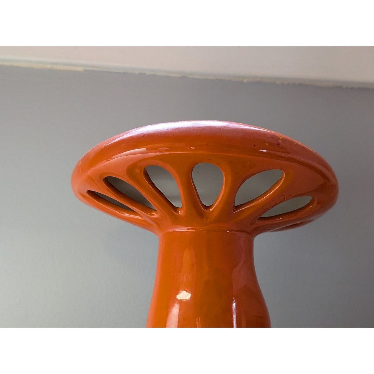 Vintage Mid-Century Modern Pottery Mushroom Lamp, One-of-a-Kind — additional view 10
