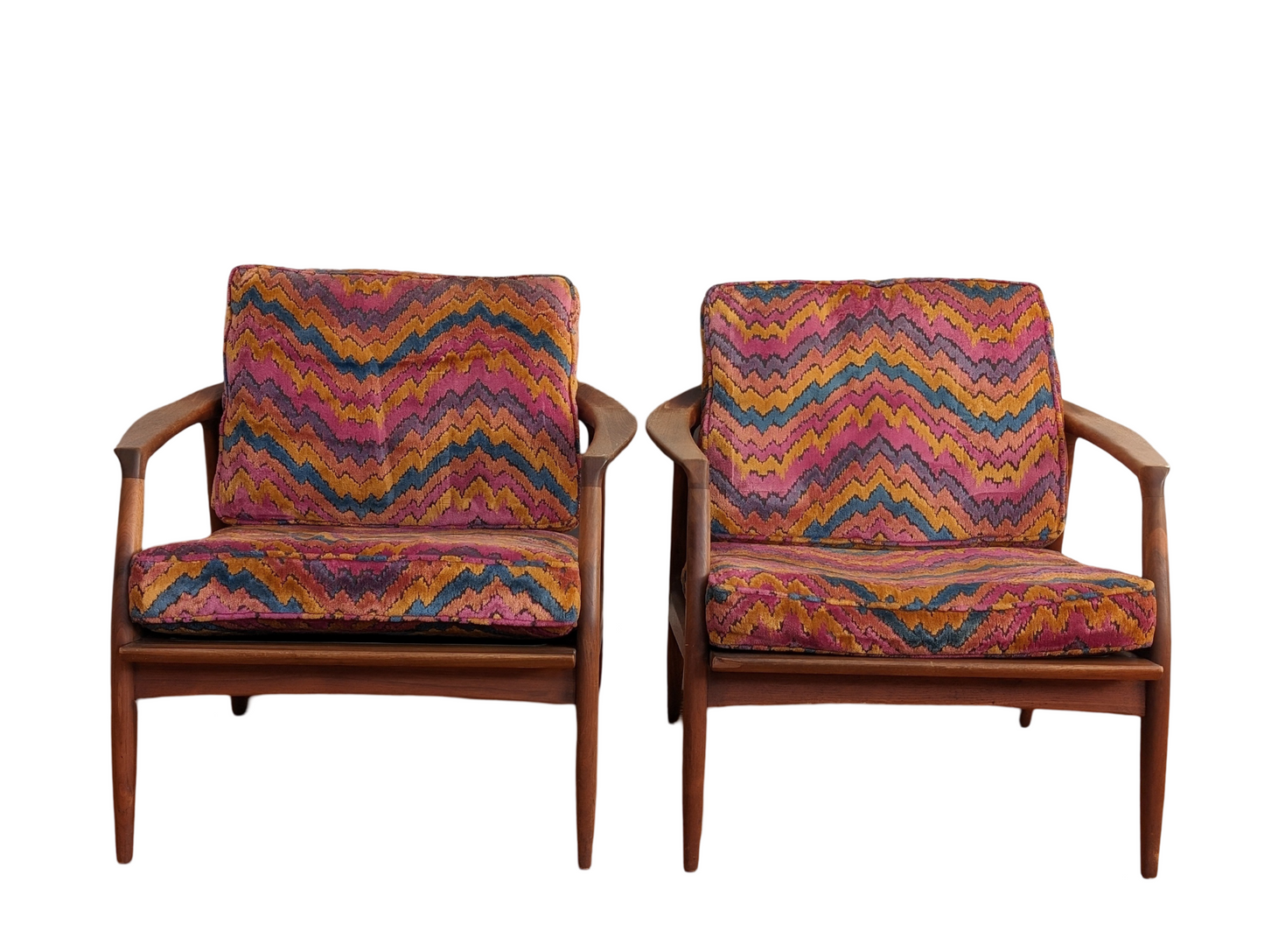 Pair of Mid Century Modern Milo Baughman Cooper Lounge Chairs – Jack Lenor Larsen Fabric