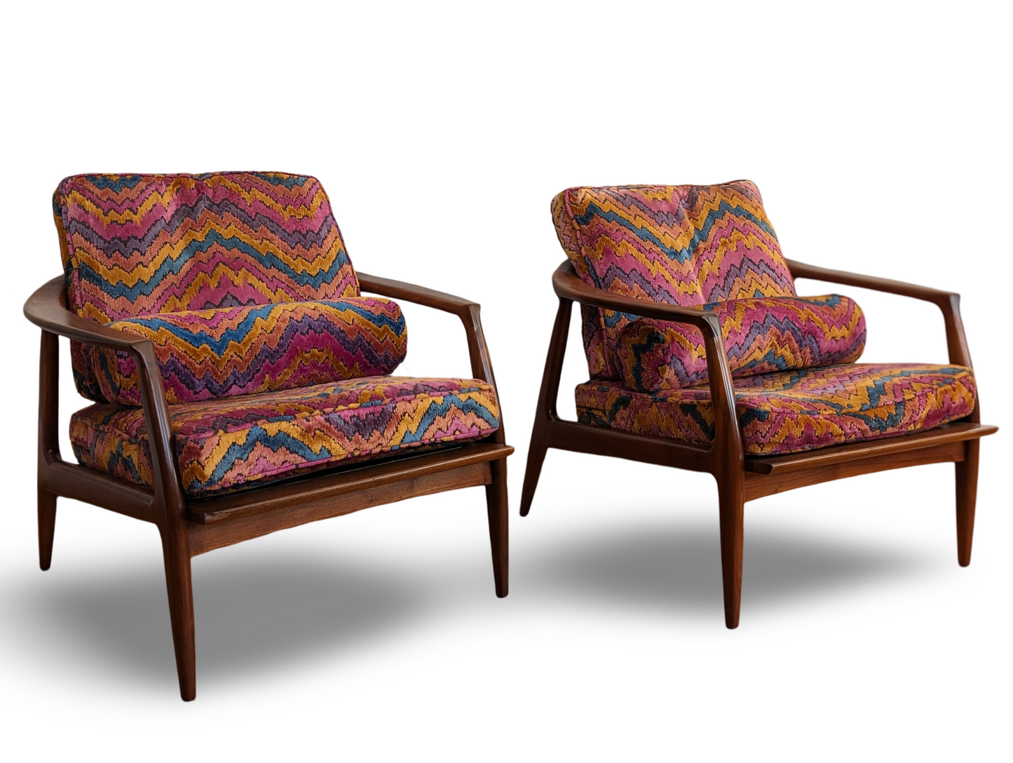 Pair of Mid Century Modern Milo Baughman Cooper Lounge Chairs – Jack Lenor Larsen Fabric