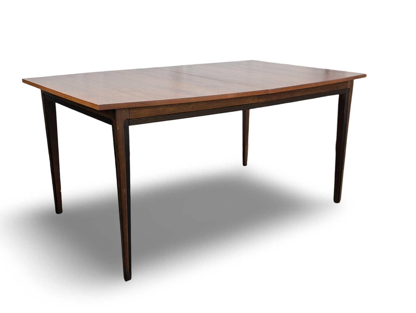 Mid-Century Modern Hooker Dining Table in Walnut, Restored Top