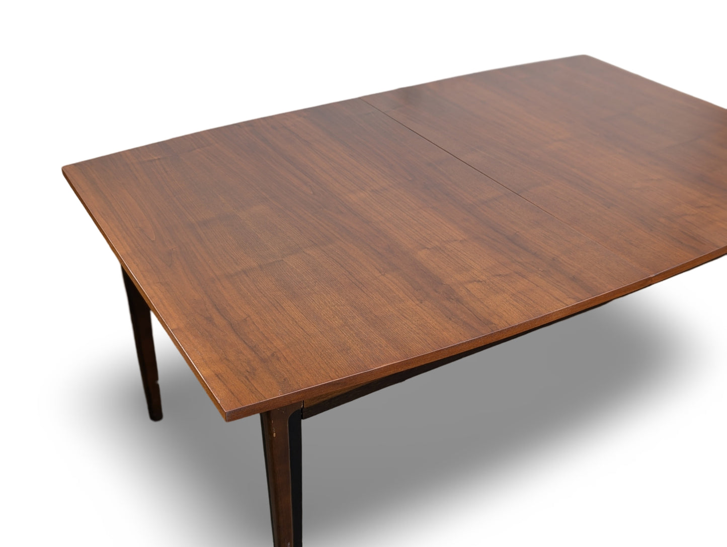 Mid-Century Modern Hooker Dining Table in Walnut, Restored Top