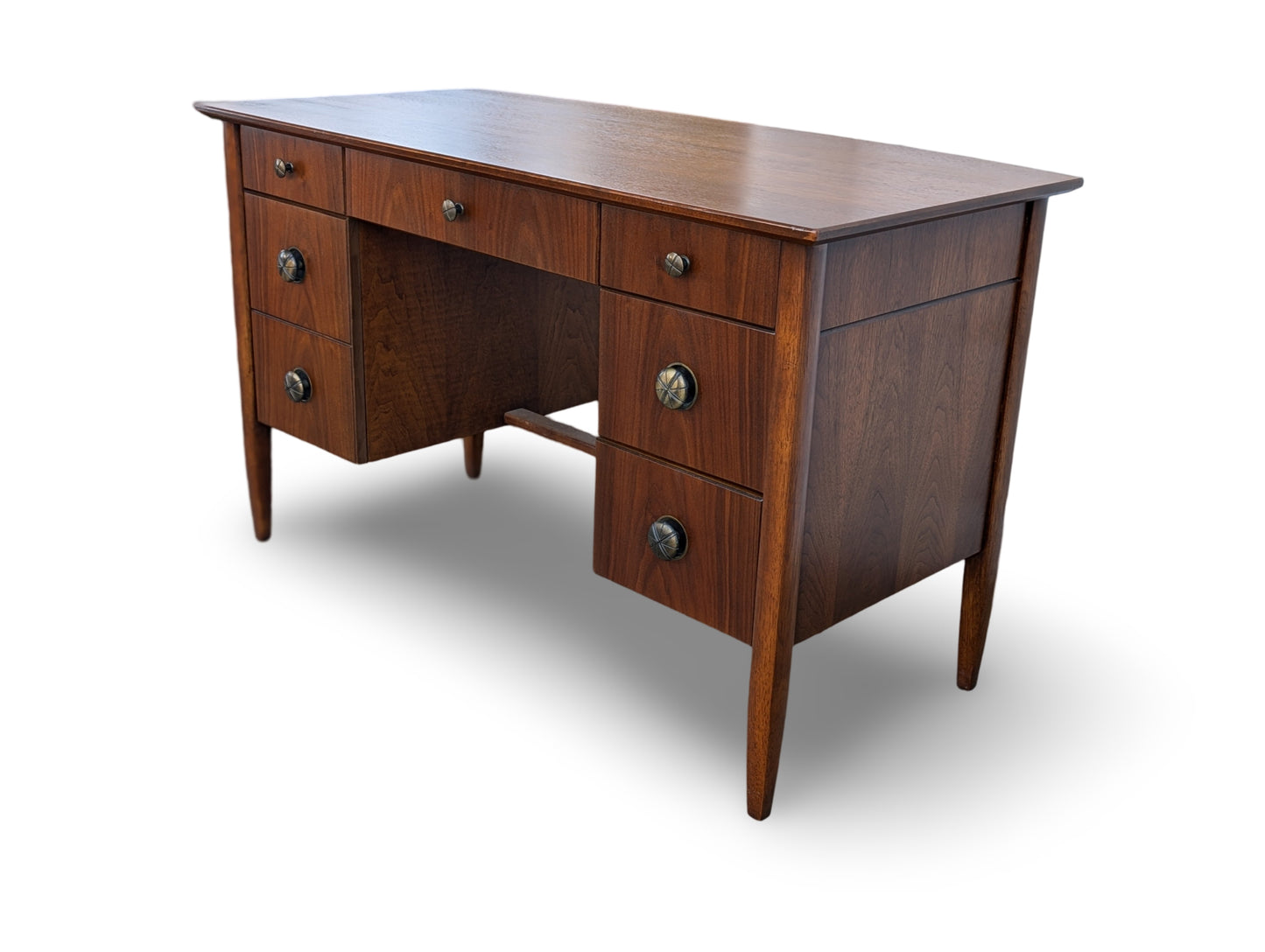 Vintage Restored Mid-Century Modern Henredon Desk from Circa 70 Series – Unique Design with Brass Pulls and Ample Storage