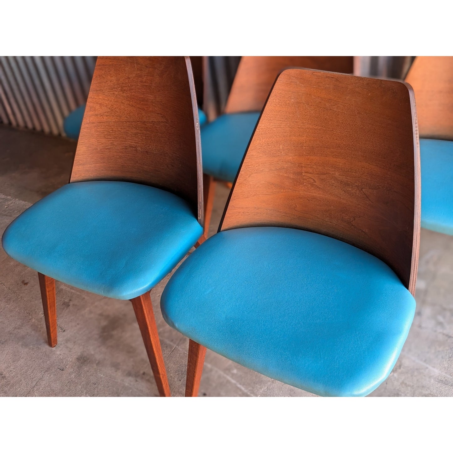 Set of 5 Mid-Century Modern Bentwood Shell Chairs by Foster McDavid – Walnut & Turquoise Vinyl, 1960s