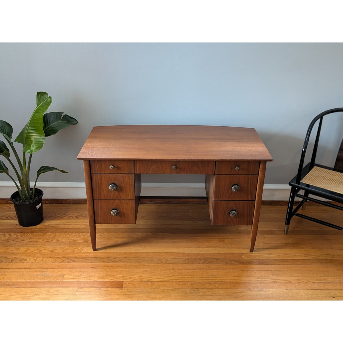 Vintage Henredon Circa 70 Mid-Century Modern Desk – Beautifully Restored — additional view 3
