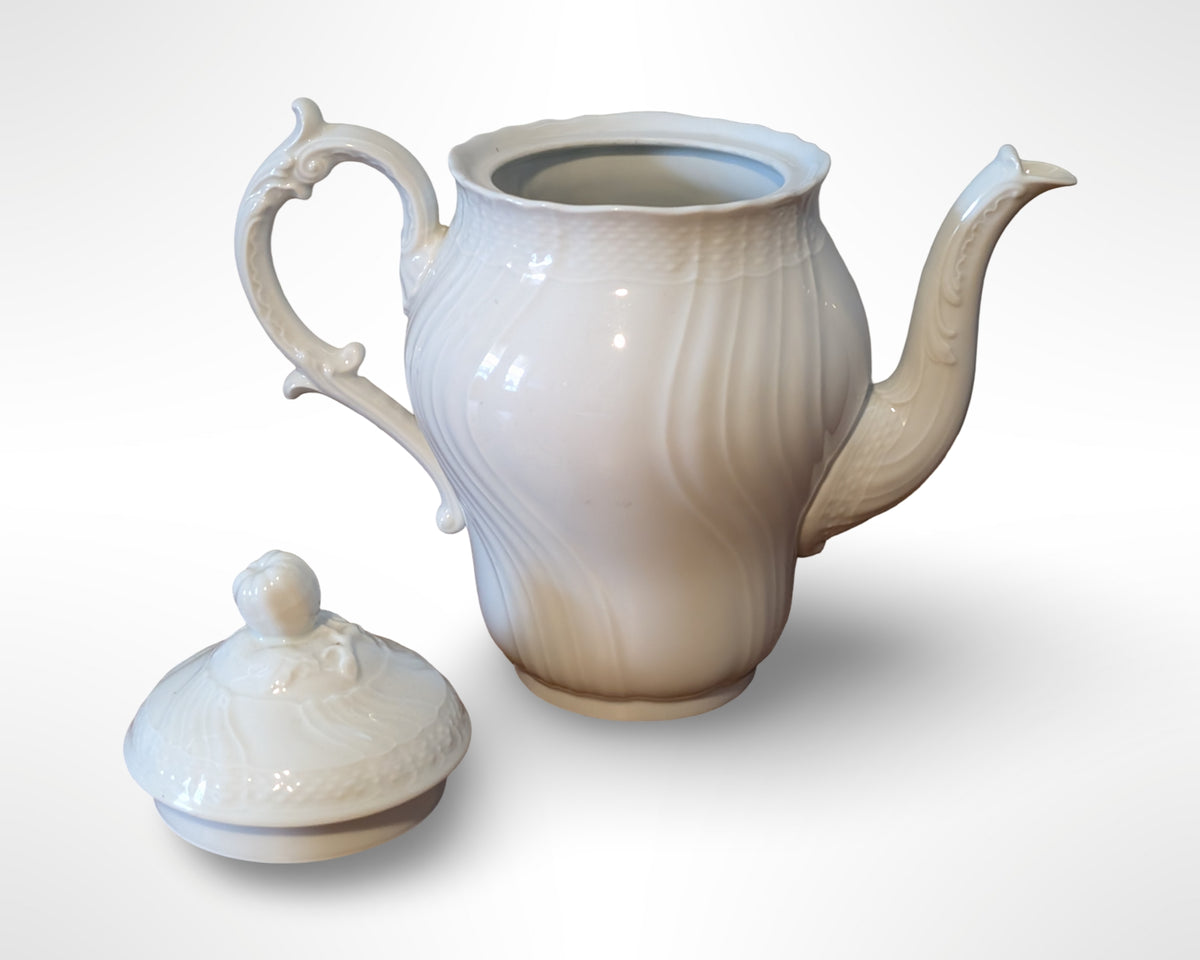 Richard Ginori Vecchio Bianco Vintage White Porcelain Coffee Pot 7in - Image 4