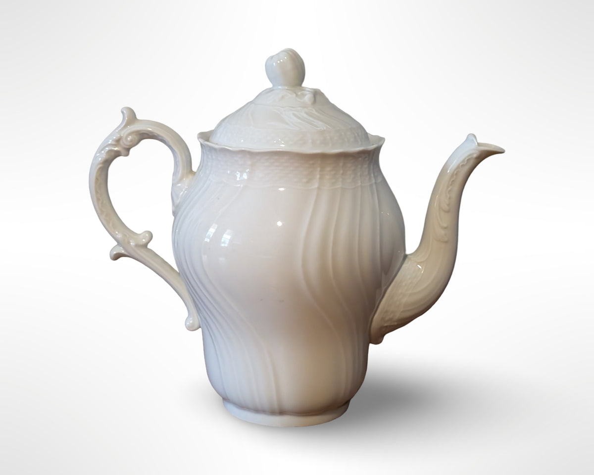 Richard Ginori Vecchio Bianco Vintage White Porcelain Coffee Pot 7in - Image 3