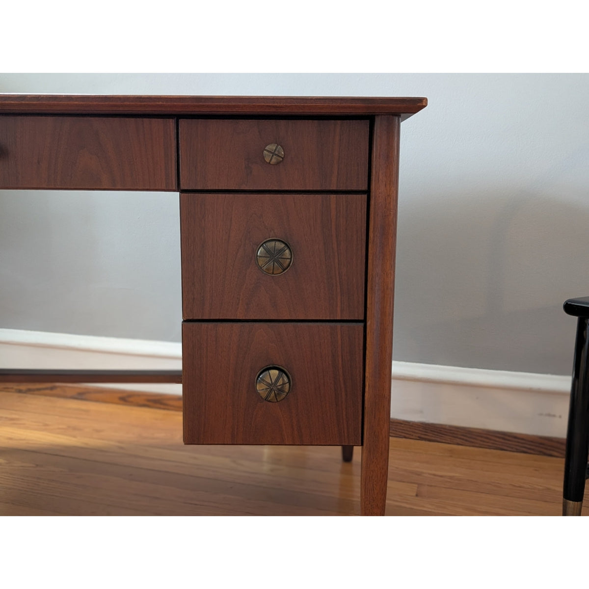 Vintage Henredon Circa 70 Mid-Century Modern Desk – Beautifully Restored — additional view 9