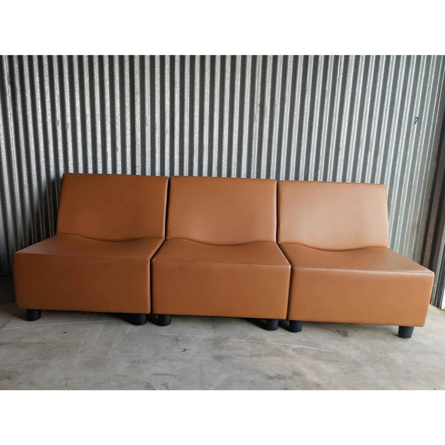 Fantastic Herman Miller Modular Seating Sofa Quality Leather