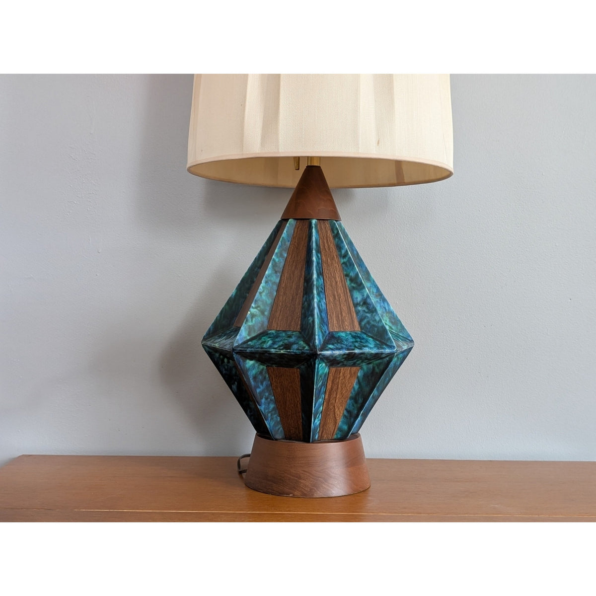 John Keal For Modeline Mid Century Modern Ceramic & Korina Wood Table Lamp — additional view 2