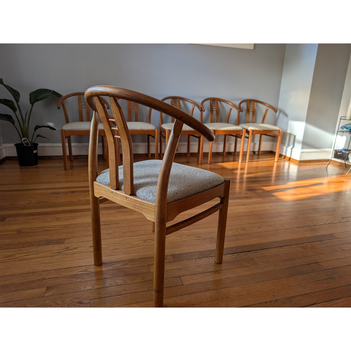 Set of 6 Danish Modern Teak Bullhorn Dining Chairs – Mid-Century Design — additional view 7