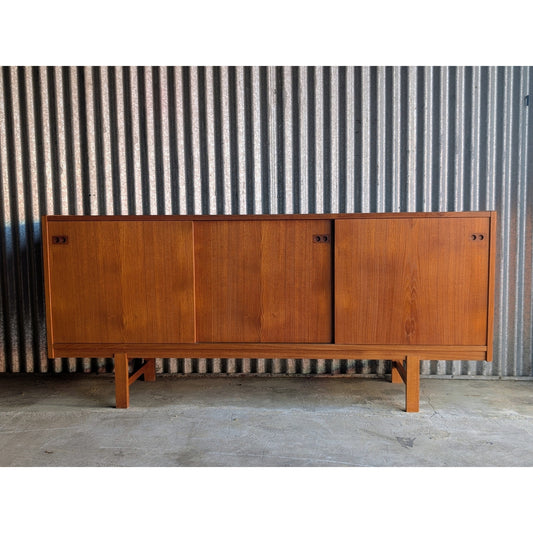 Danish Teak Mid Century Modern Credenza – Sideboard with Sliding Doors