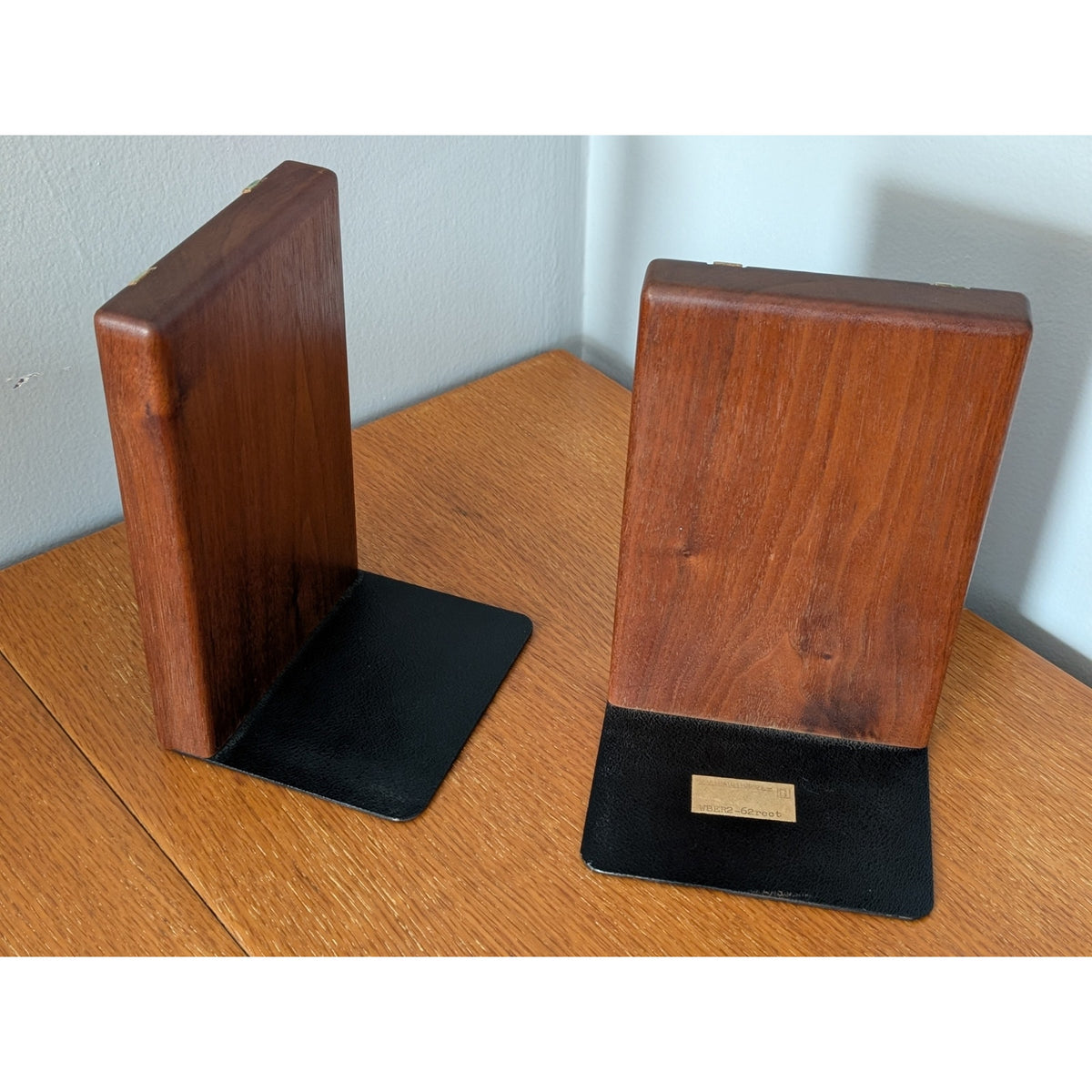 Vintage Martz for Marshall Studios Walnut Bookends with Inlaid Tile, labeled, 1960s — additional view 5