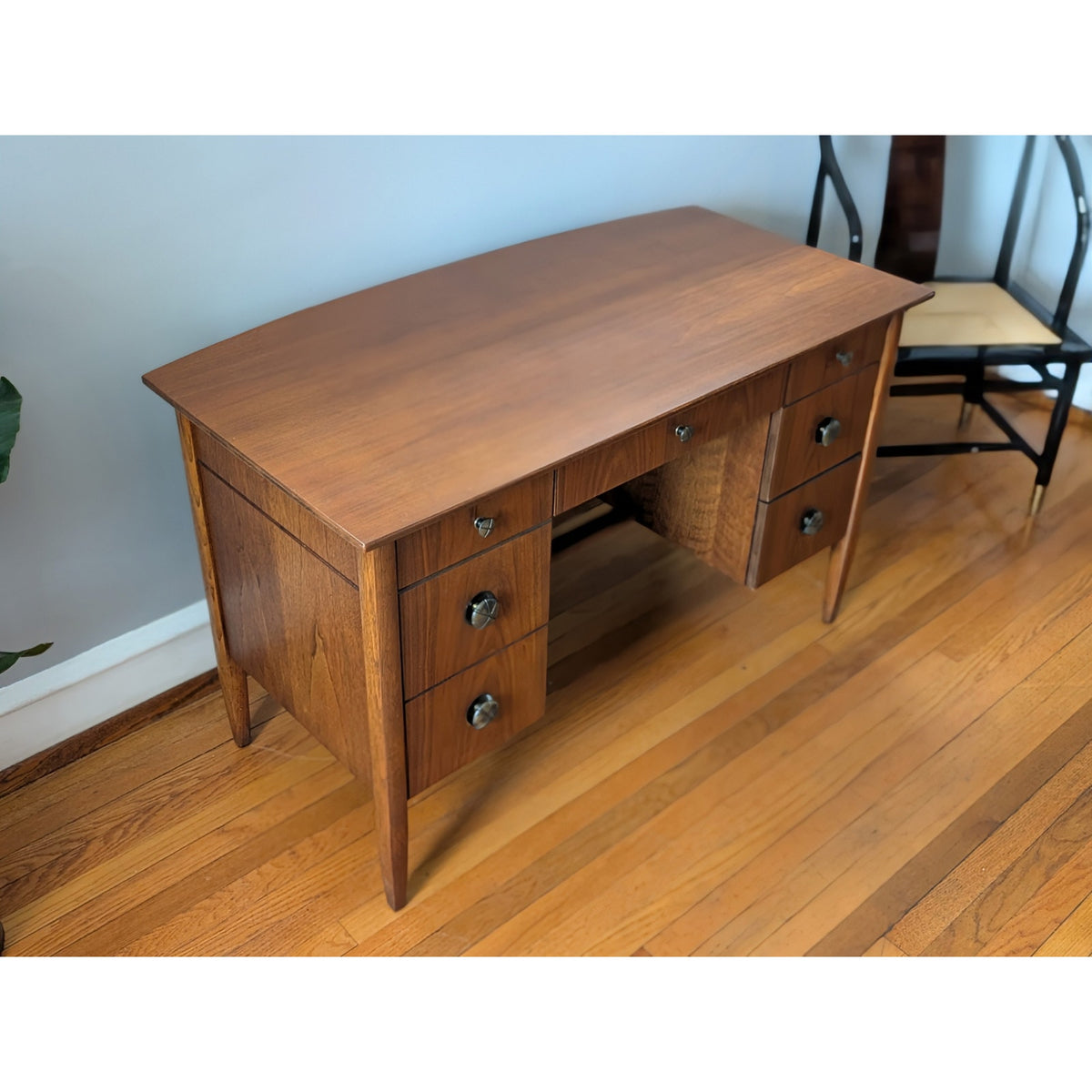 Vintage Henredon Circa 70 Mid-Century Modern Desk – Beautifully Restored — additional view 4