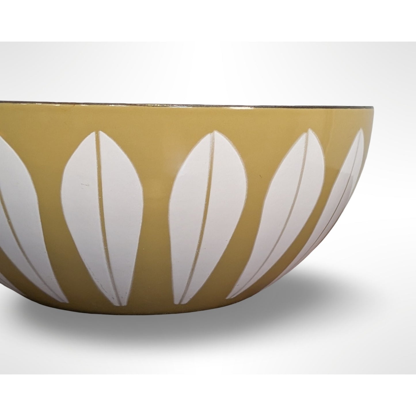 Vintage Cathrineholm Lotus Enamel Bowl 8" Butterscotch Mid Century Modern