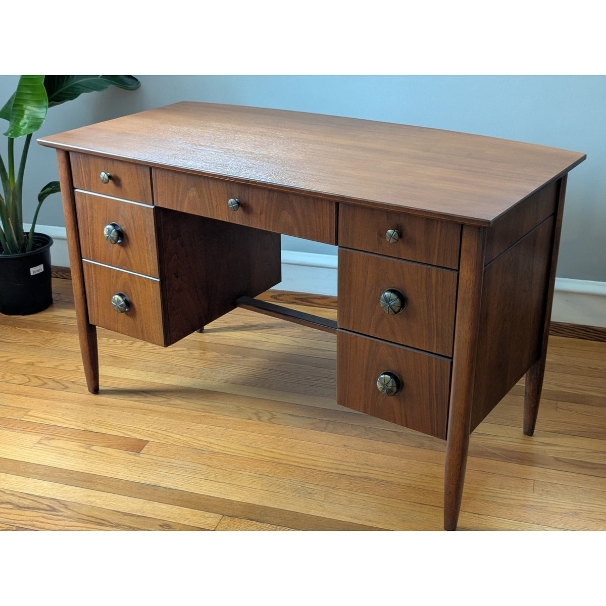 Vintage Henredon Circa 70 Mid-Century Modern Desk – Beautifully Restored