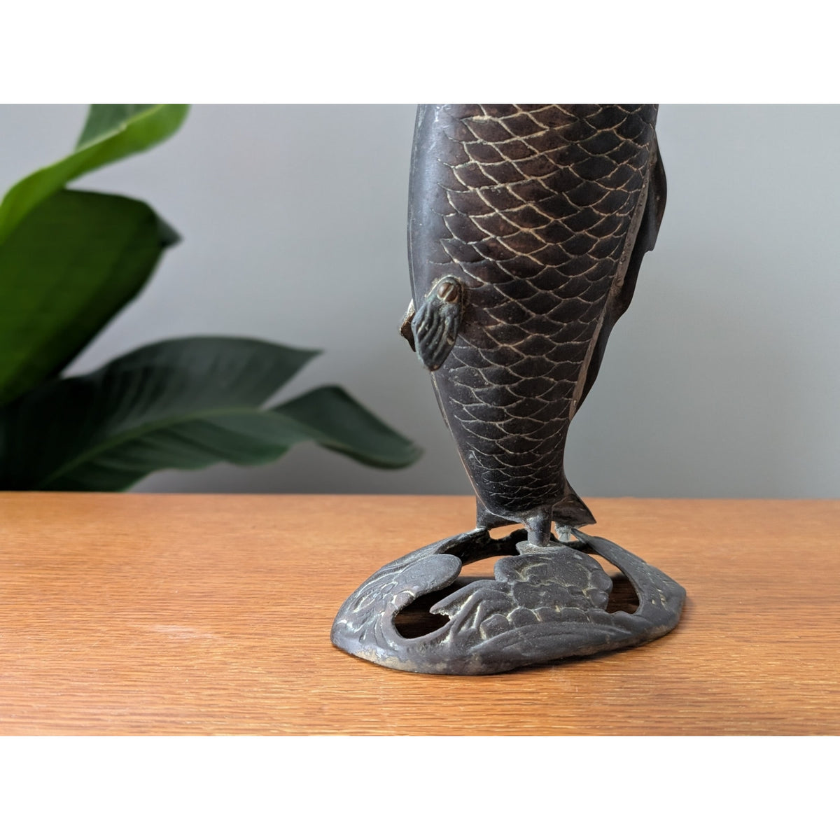 Vintage Solid Brass Ikebana Koi Fish Vase — additional view 7