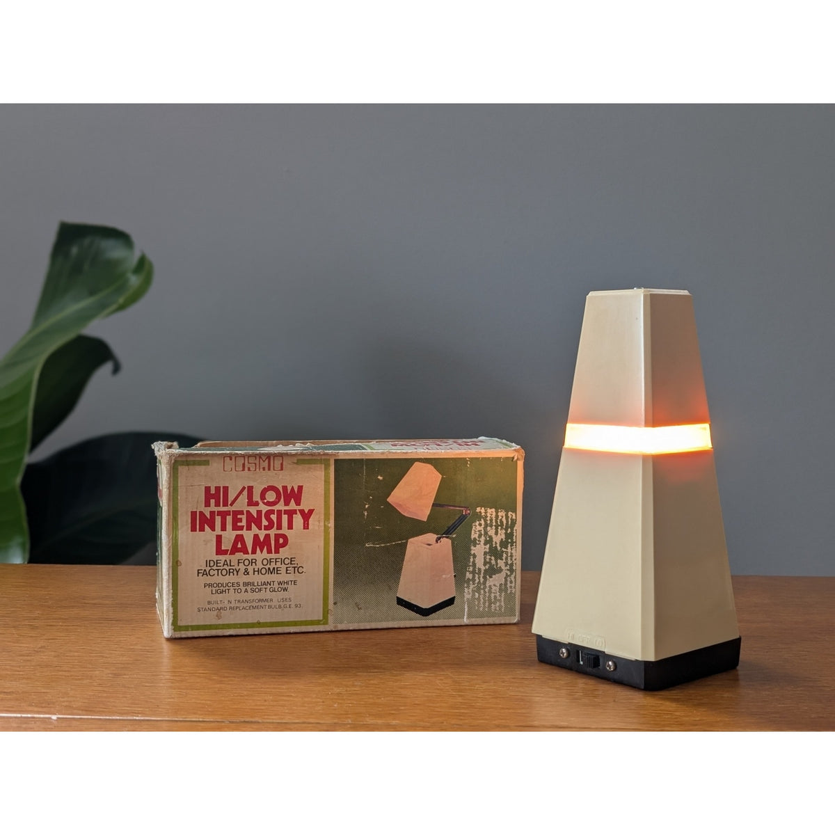 Vintage Mid Century Modern Cosmo Reading Lamp – Articulating with Glow Function — additional view 3