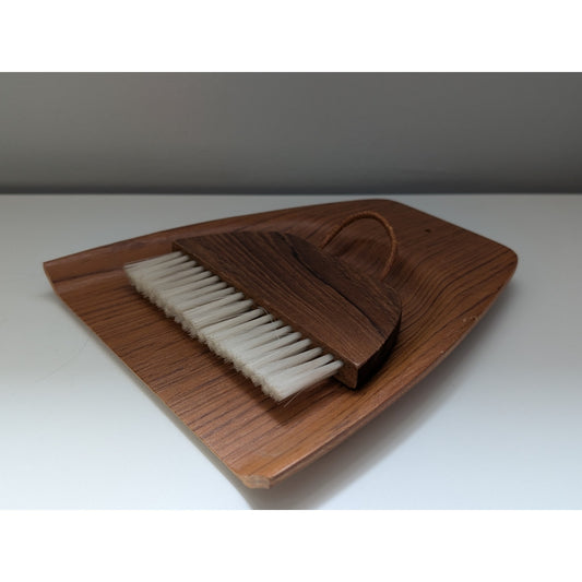 Vintage Mid-Century Modern Teak Crumb & Comb Set by Viking of Japan