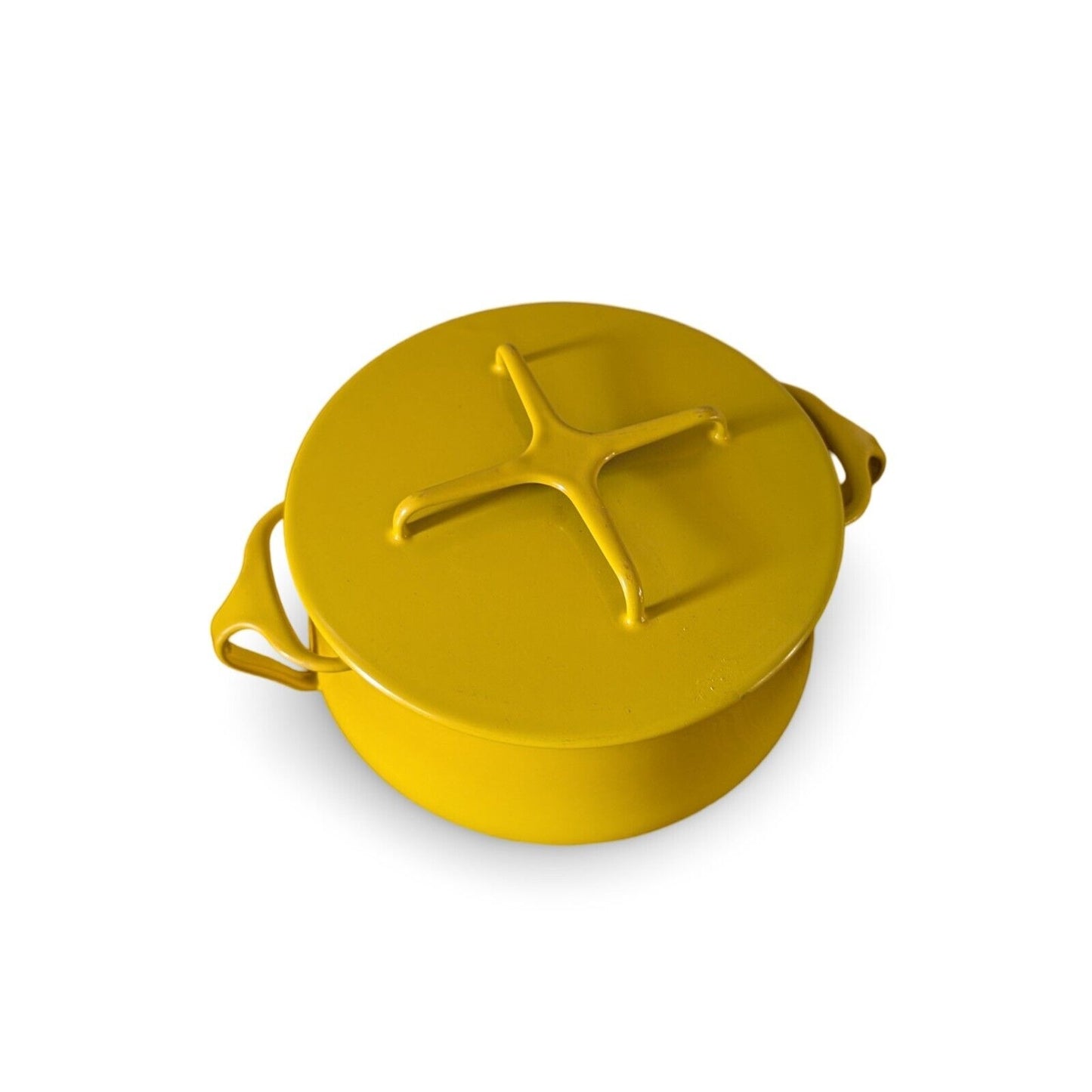 VTG DANSK FRANCE KOBENVintage Dansk Kobenstyle Yellow 2-Quart Dutch Oven Pot – Iconic Mid-Century Modern Enamel CookwareSTYLE YELLOW ENAMEL DUTCH OVEN POT 2QT