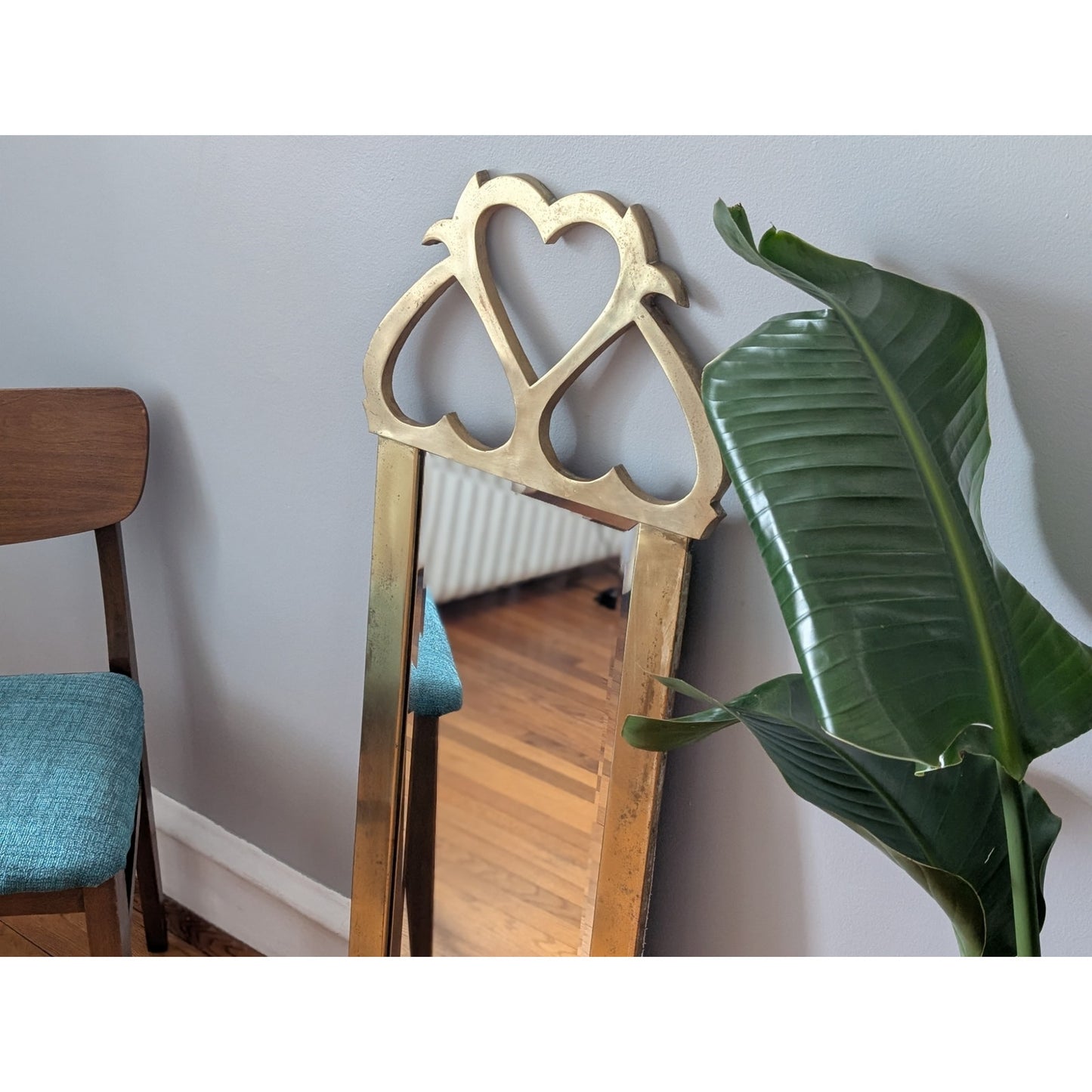 Vintage Mid-Century Large Brass Wall Mirror – Hearts Motif