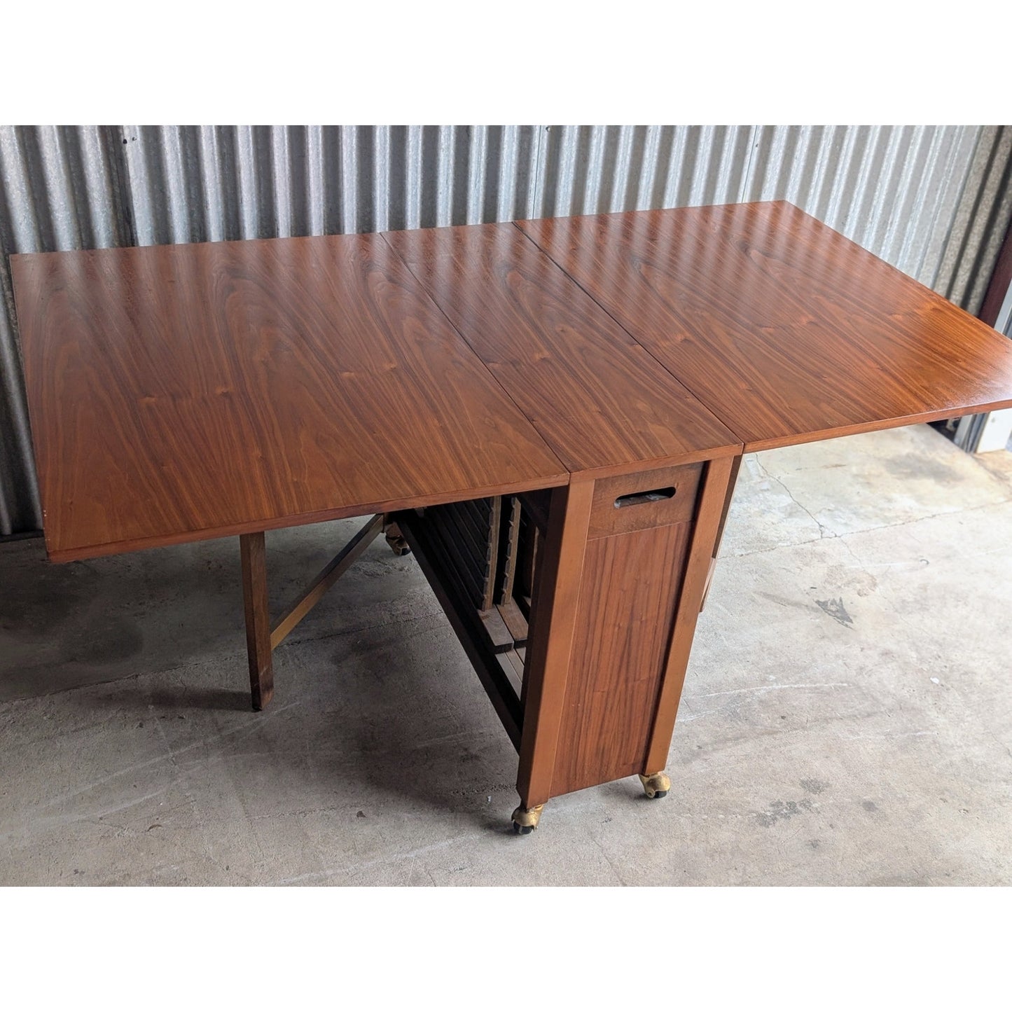 Vintage Mid-Century Modern Drop-Leaf Dining Table with Four Folding Chairs Made in Romania