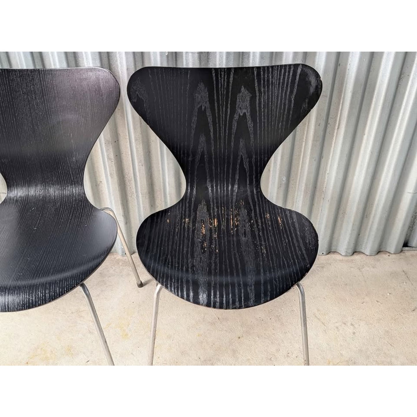 Set of 4 Authentic Arne Jacobsen Chairs for Fritz Hansen – Danish Mid-Century Modern Design