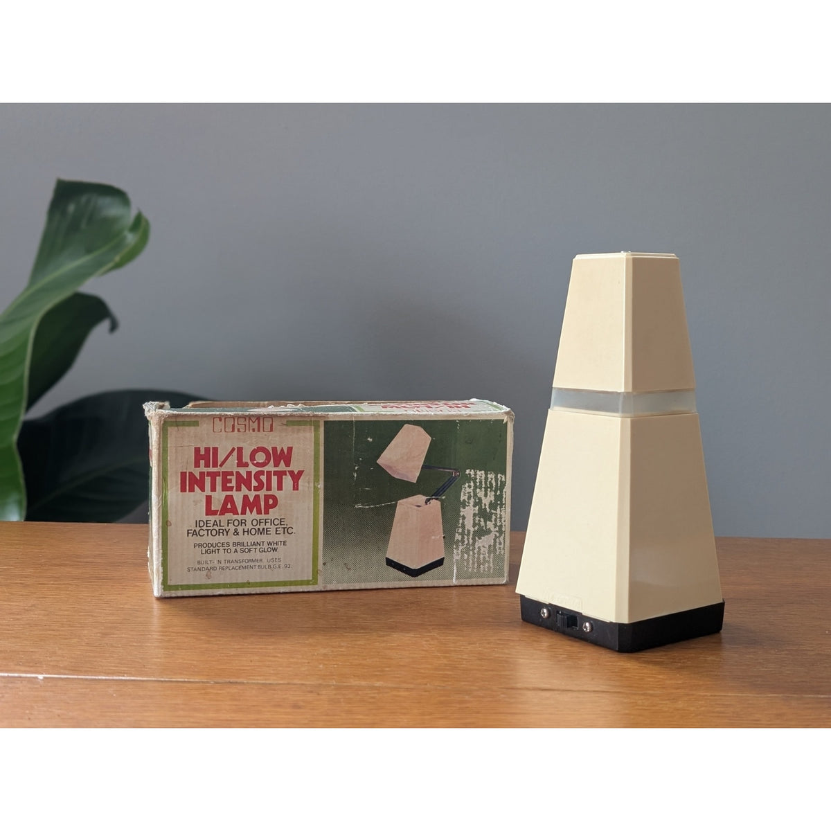 Vintage Mid Century Modern Cosmo Reading Lamp – Articulating with Glow Function — additional view 4