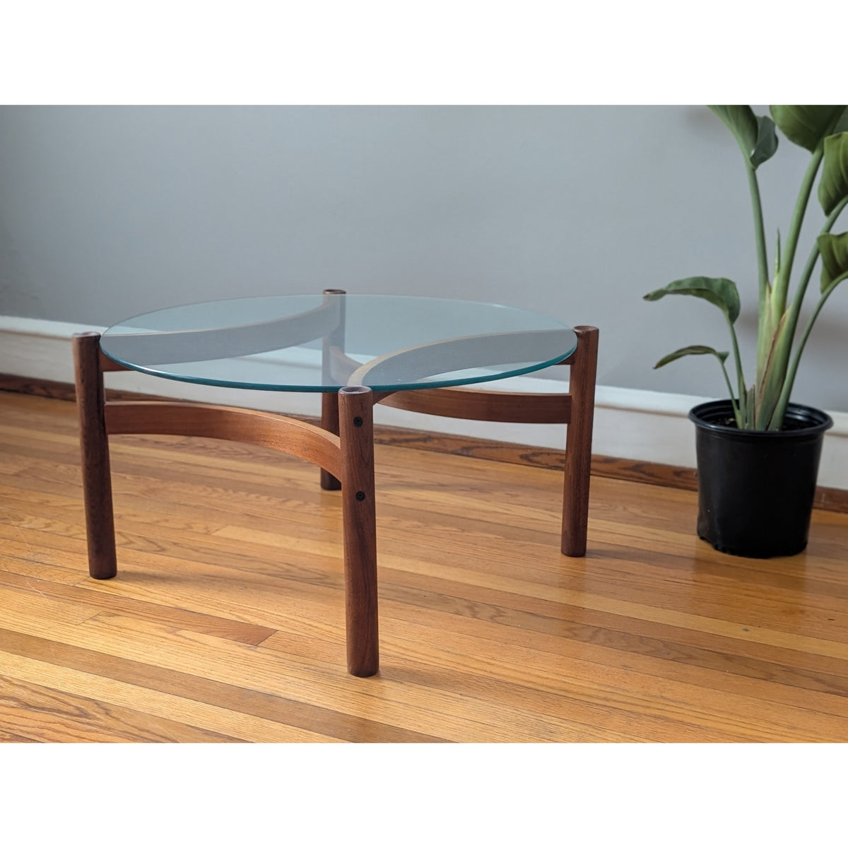 Danish Teak Coffee Table with Glass Top – Mid-Century Modern 30” Round — additional view 5