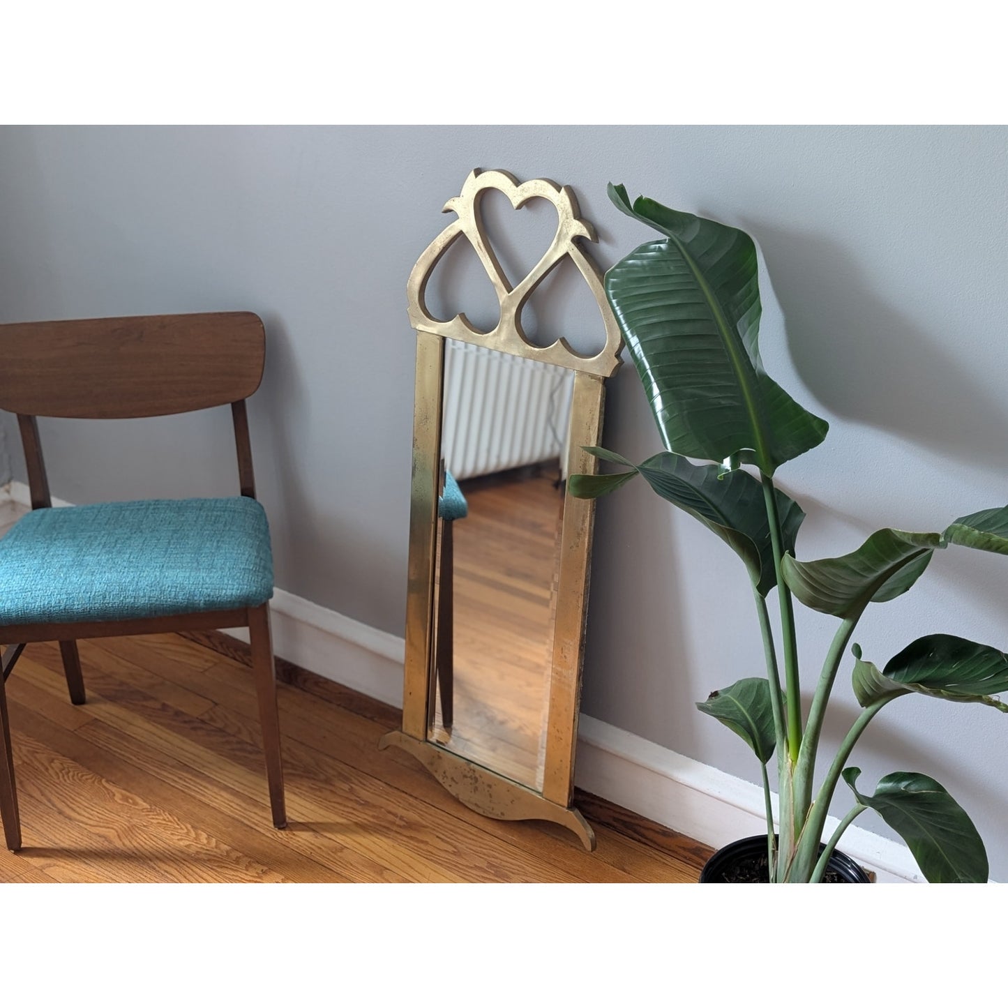 Vintage Mid-Century Large Brass Wall Mirror – Hearts Motif