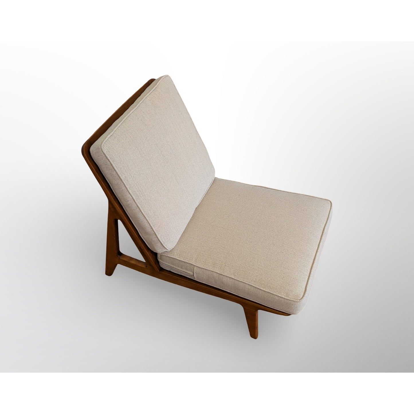 Front view of Hvidt Molgaard FD172 Danish modern slipper chair mid century modern style