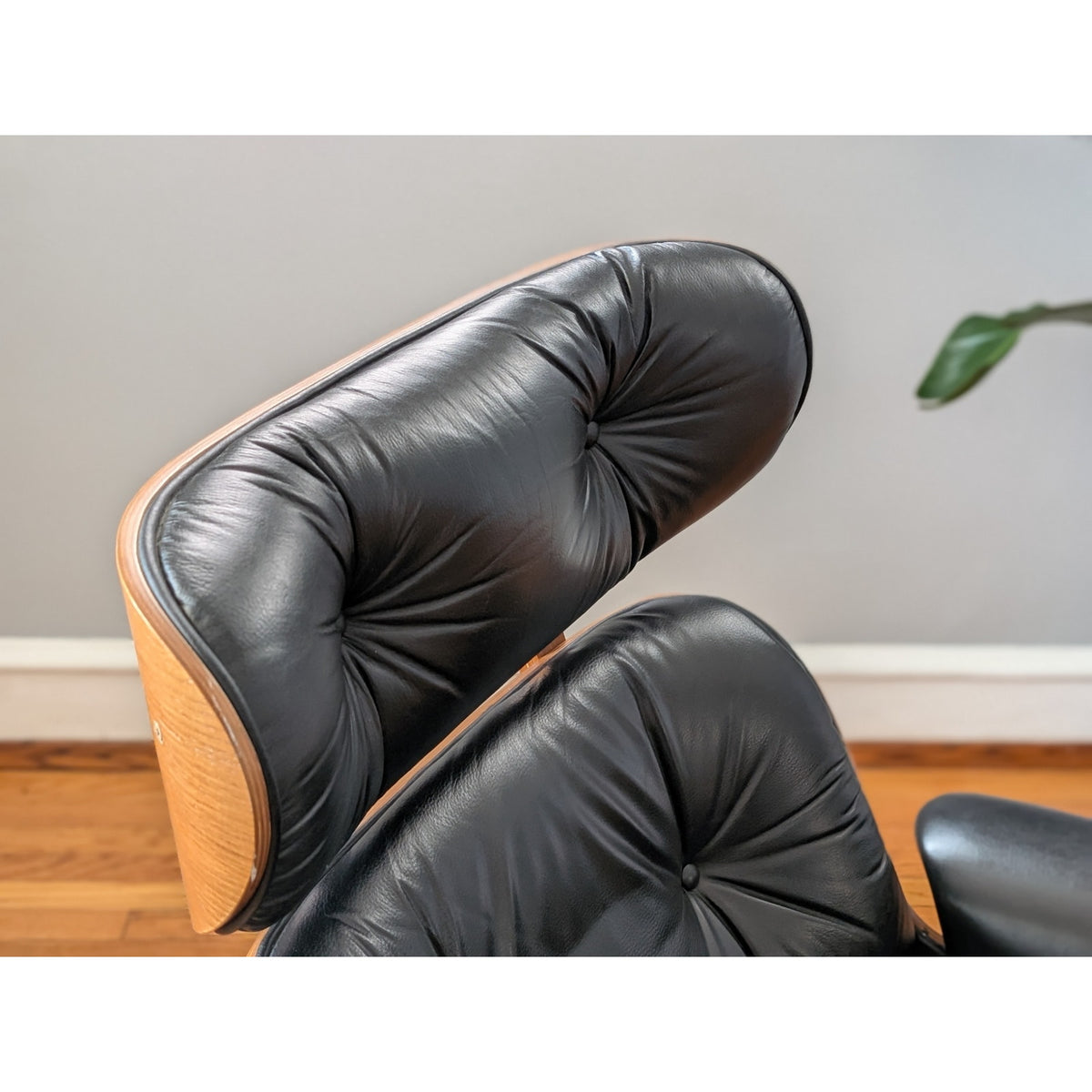 Rare Mid Century Modern Plycraft Recliner with Bentwood Shell and Circular Base — additional view 10