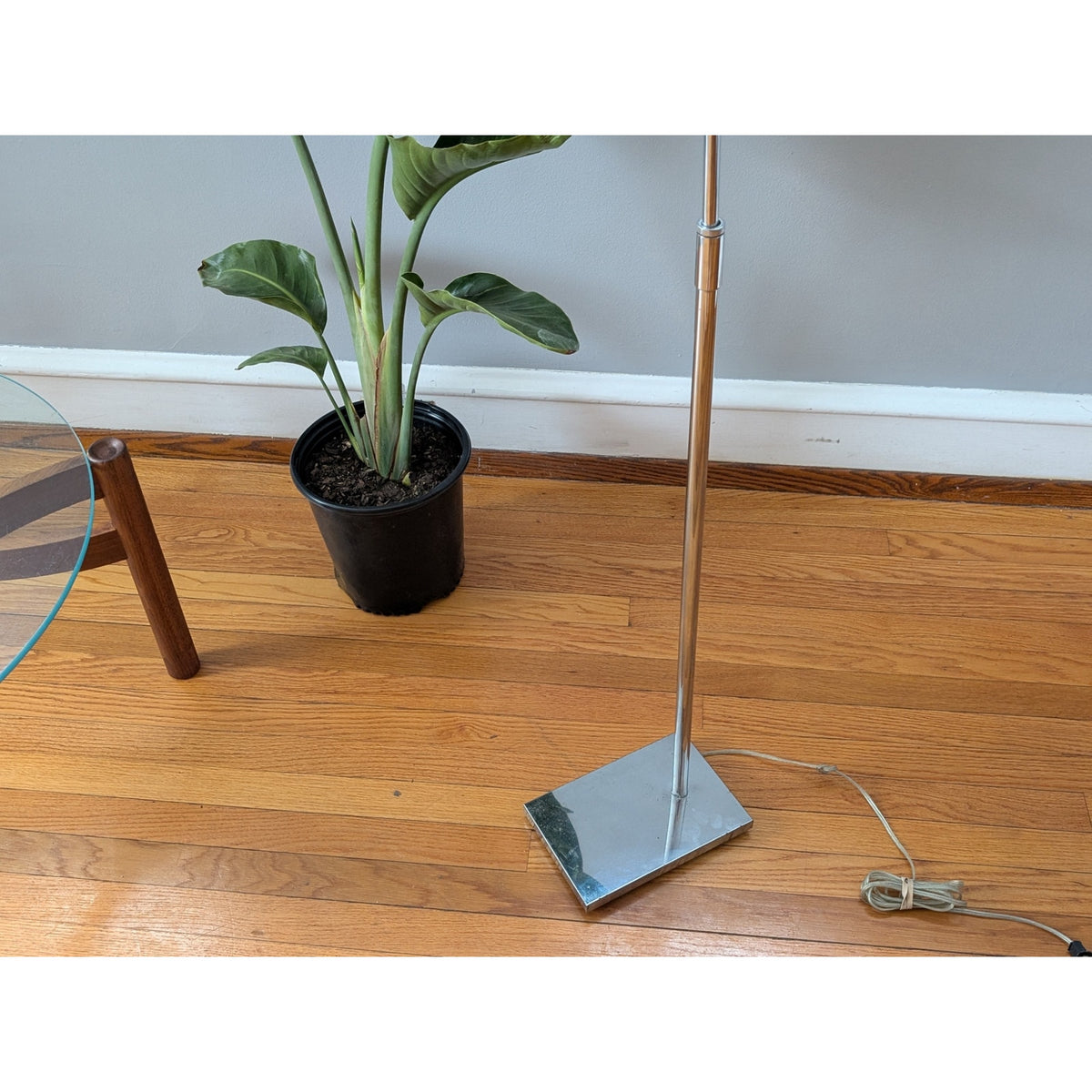 Vintage Koch & Lowy Adjustable Chrome Floor Lamp – Collectible Mid-Century Modern Design — additional view 3