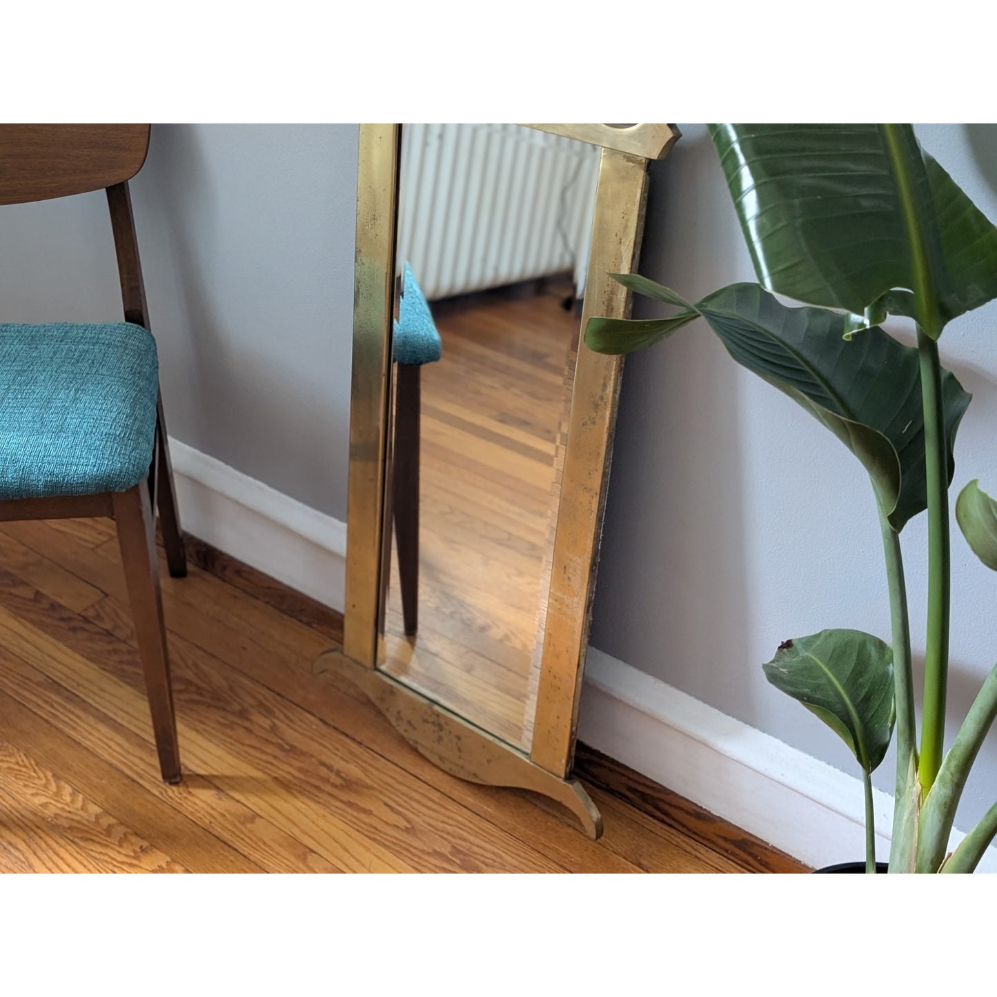 Vintage Mid-Century Large Brass Wall Mirror – Hearts Motif