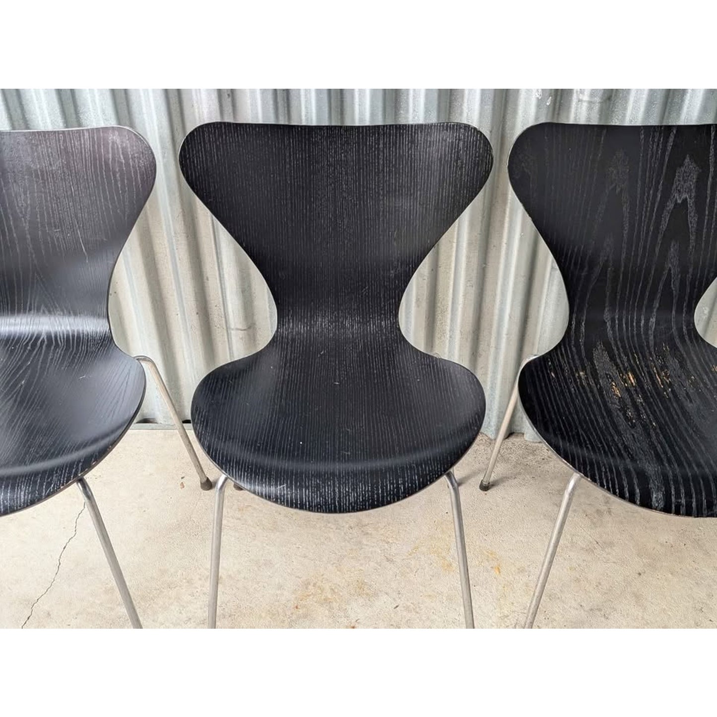 Set of 4 Authentic Arne Jacobsen Chairs for Fritz Hansen – Danish Mid-Century Modern Design