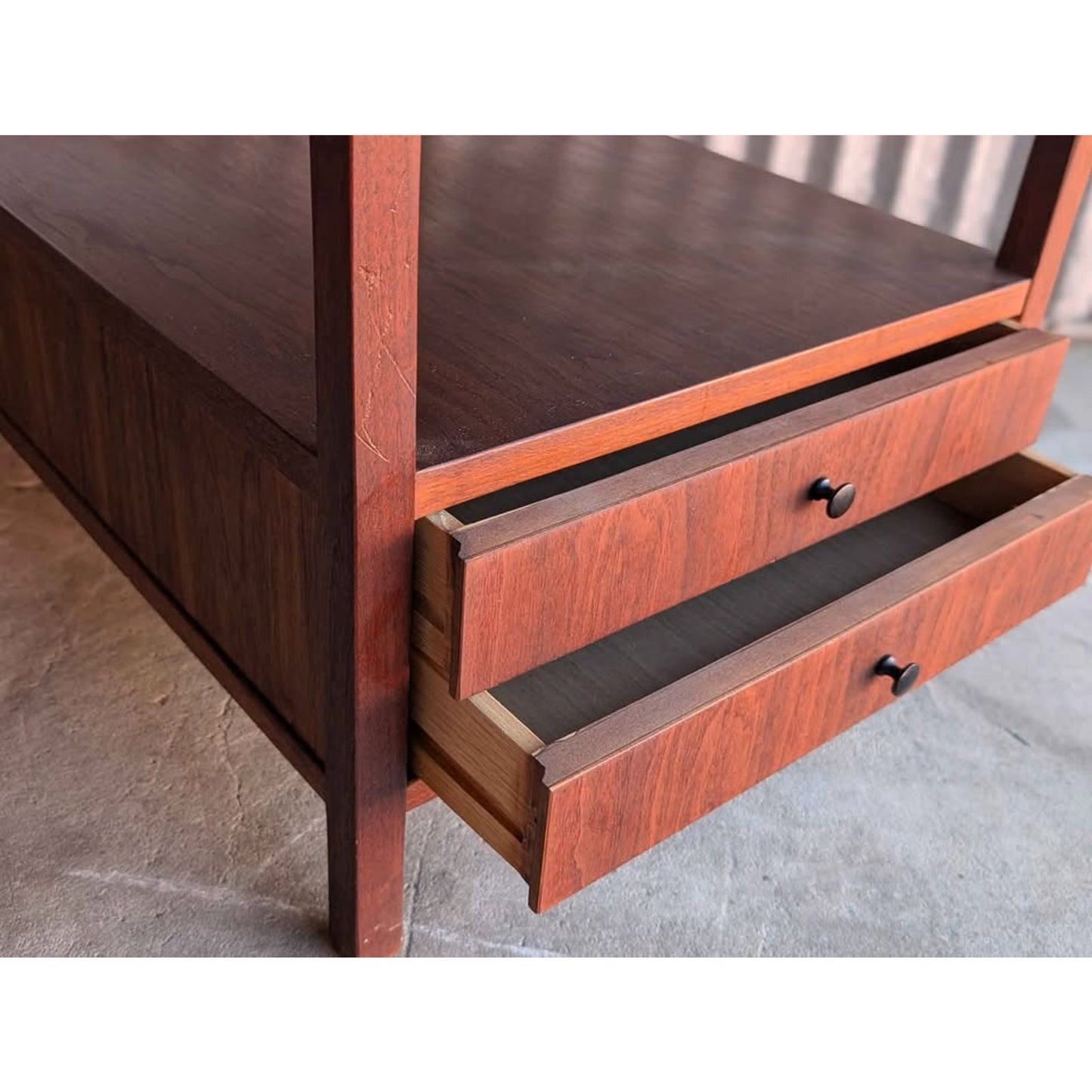 Mid Century Modern Side Table By Jack Cartwright For Founders