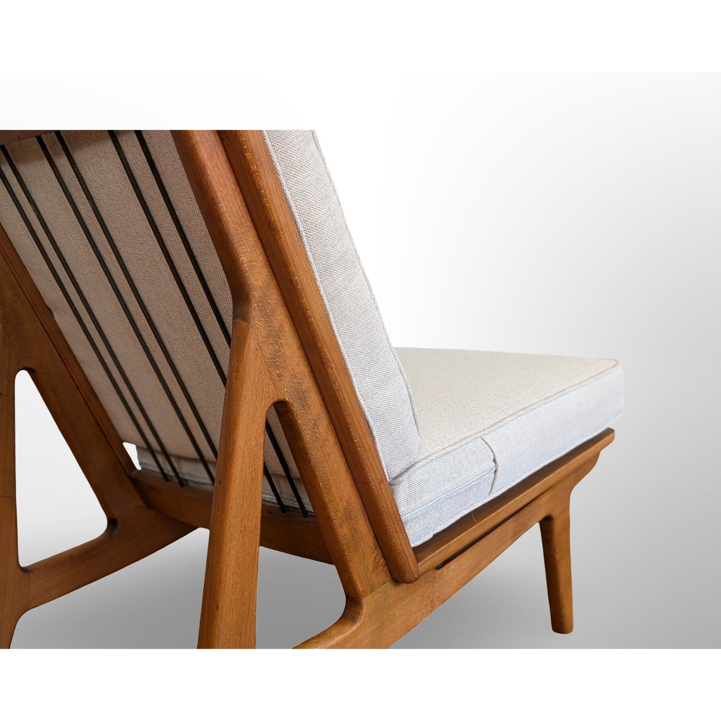 Close up upholstery detail on Hvidt Molgaard FD172 mid century modern chair