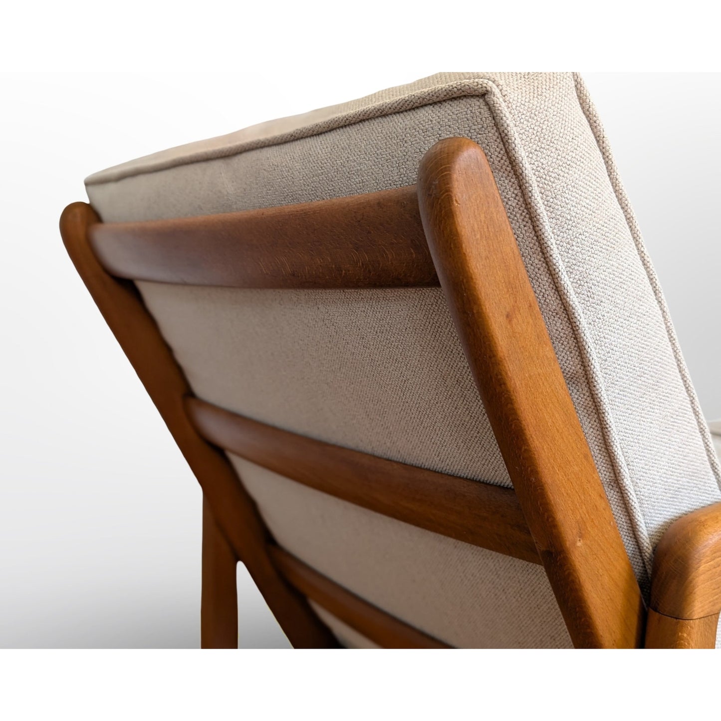 Front view of Ole Wanscher FD109 mid century modern lounge chair with upholstered cushions