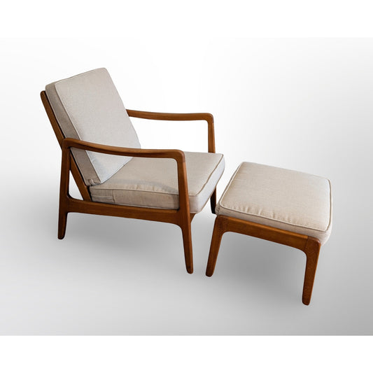 Ole Wanscher FD109 Danish modern lounge chair and ottoman mid century modern design